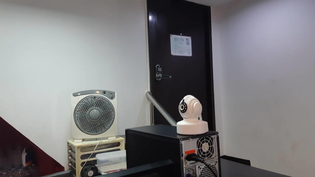 Vr Hostel Khaosan Bangkok Exterior photo